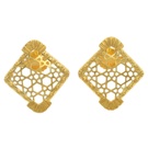 Tranquil gleam gold earrings studs