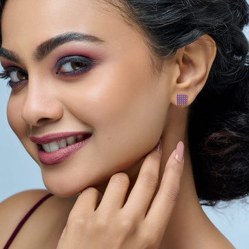 Magnetic Gold Womens Earring