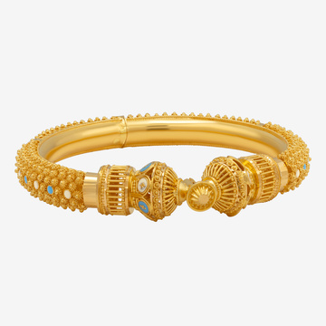 Elegant Gold Bangle