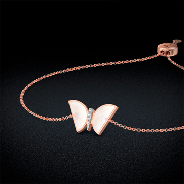 Luminous Wings Diamond Chain Bracelet