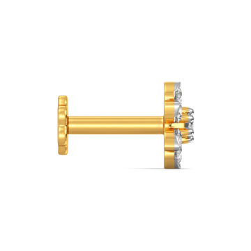 Fantastic Floret Diamond Nose Pin