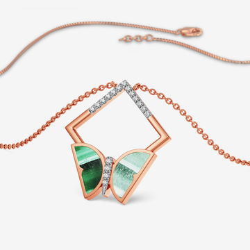 Lush Square Wings Diamond Pendant