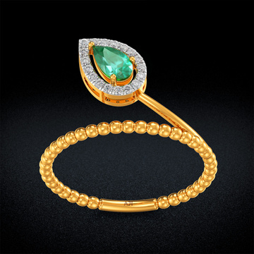 Leafy Emerald Diamond Ring