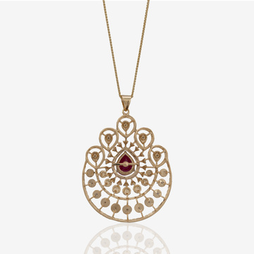 Glistening Diamond Pendant Set