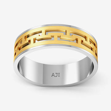 Stylish Maze Motif Mens Gold Ring