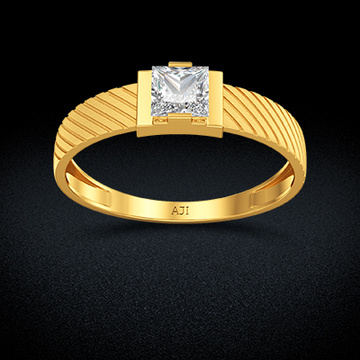 Exceptional Women Gold Ring
