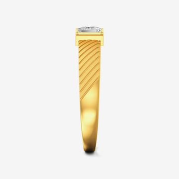 Exceptional Women Gold Ring