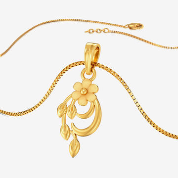Petal Gold Elegance Pendant