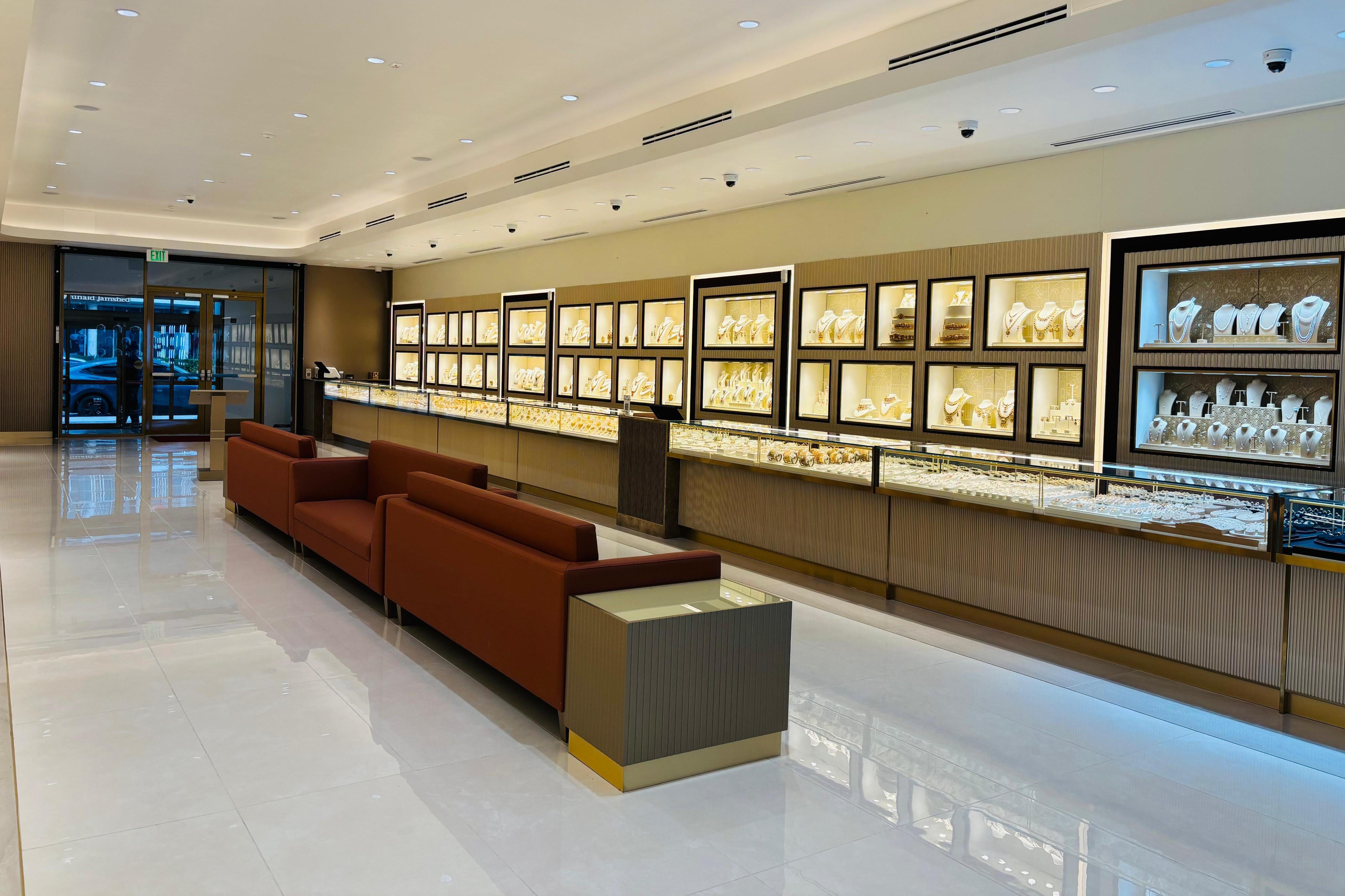 store-7