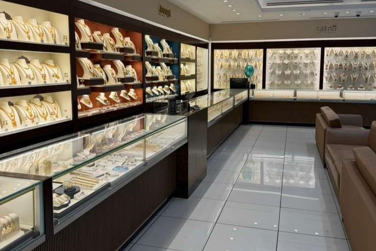 store-4
