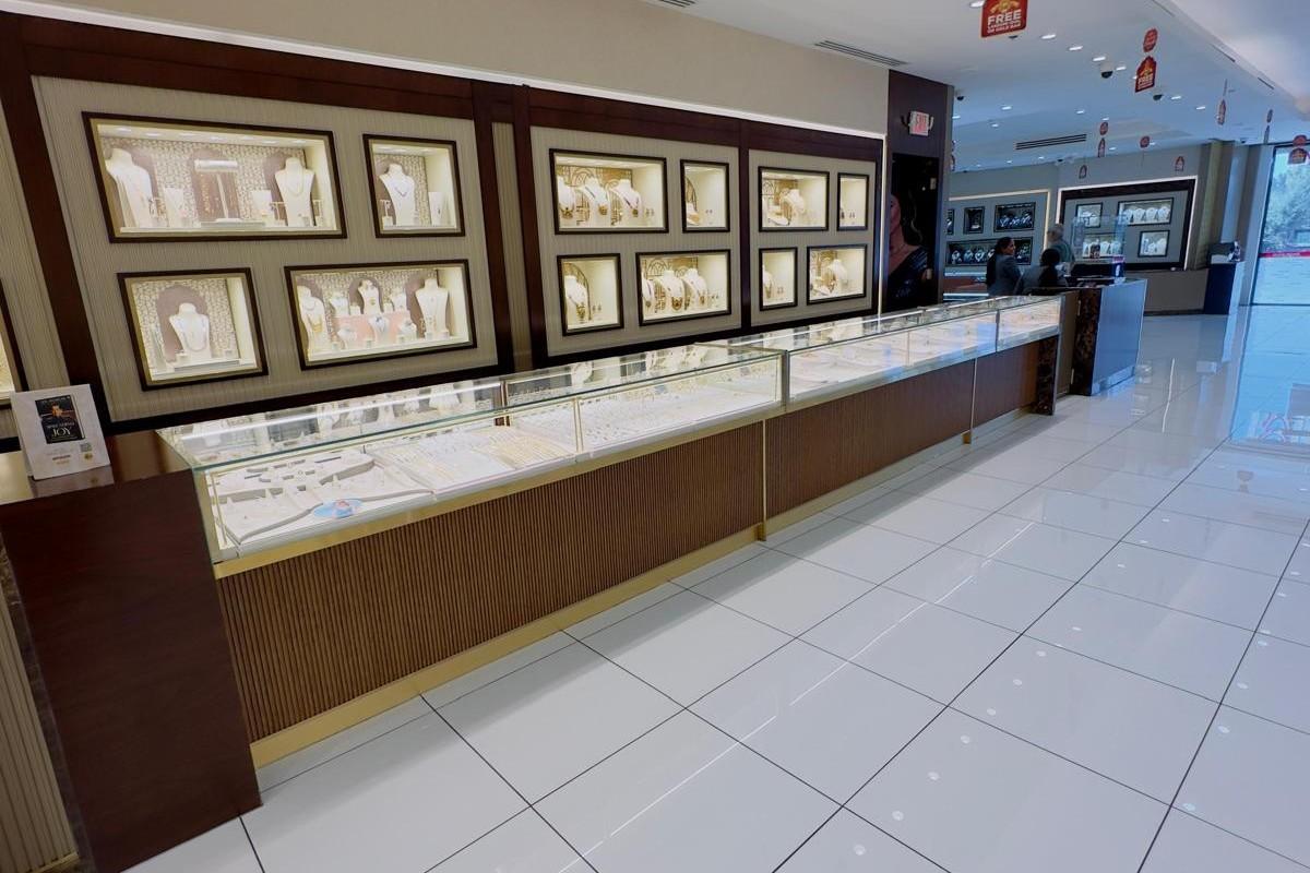 store-4