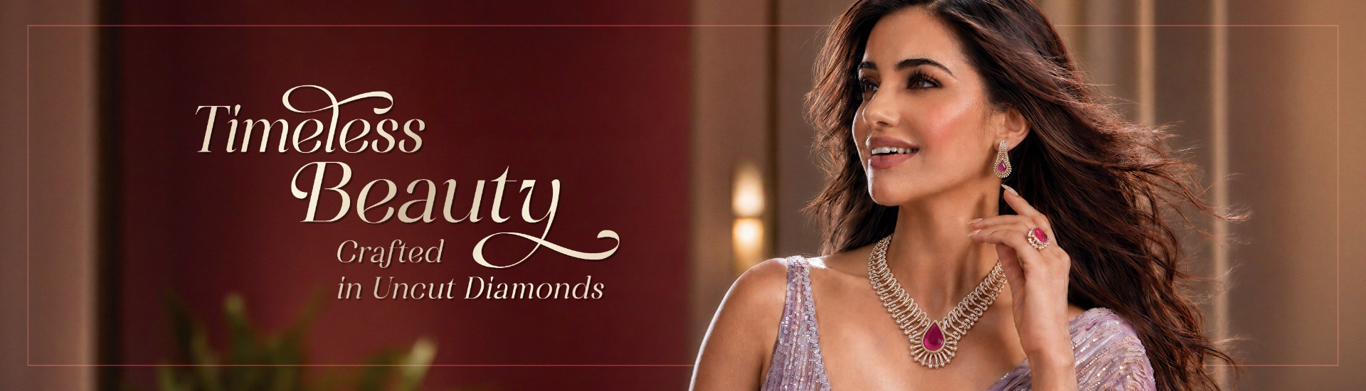 Discover the best gold and diamond jewellery in the Qatar at Joyalukkas. Shop exquisite rings, necklaces, earrings, bangles, and more with trusted quality